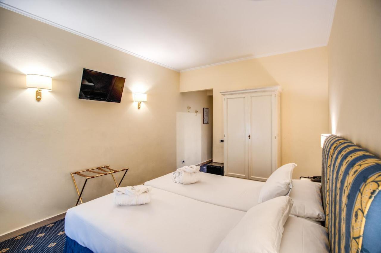 Hotel Napoleon Roma Exterior foto