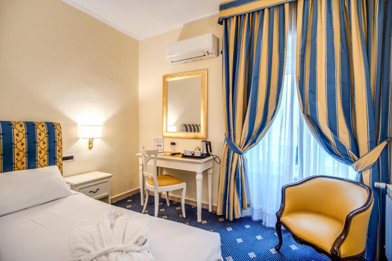 Hotel Napoleon Roma Exterior foto
