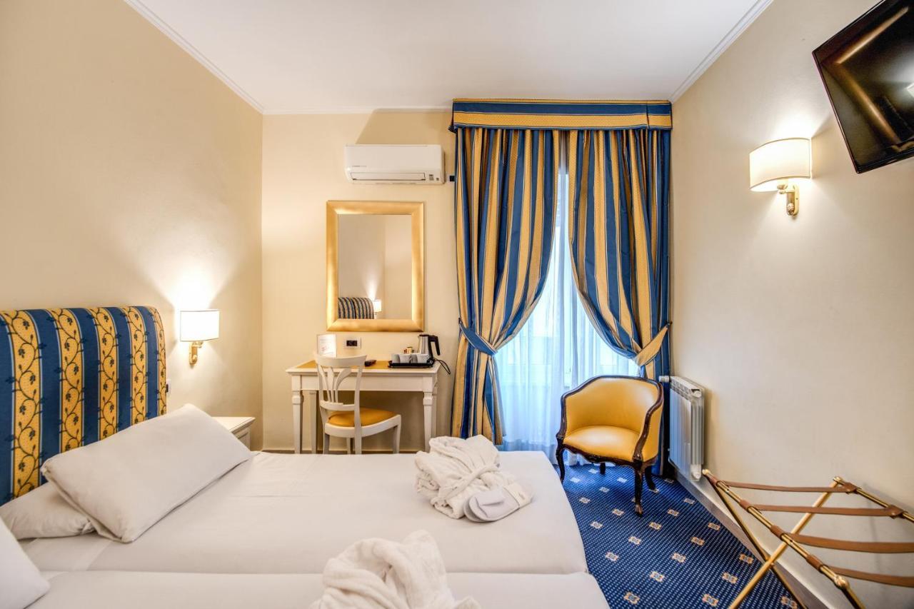 Hotel Napoleon Roma Exterior foto