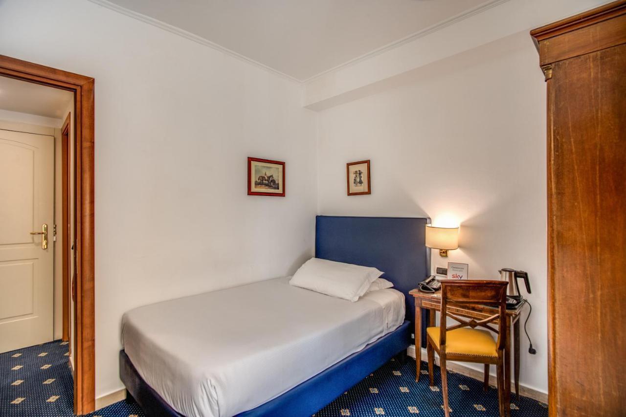 Hotel Napoleon Roma Exterior foto